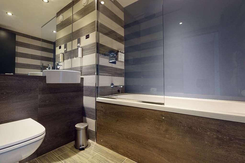Village Hotel Edinburgh